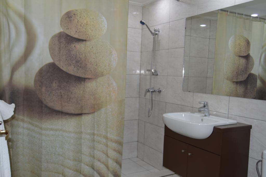 The Golden Truly Hotel & Casino Paramaribo Room photo