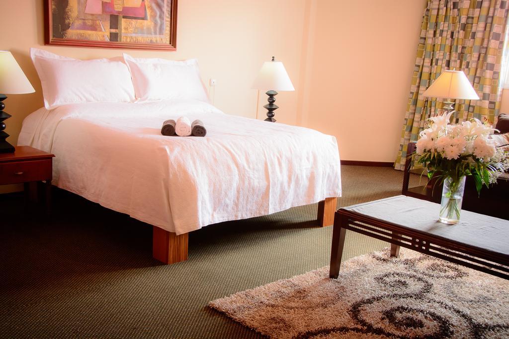 The Golden Truly Hotel & Casino Paramaribo Room photo