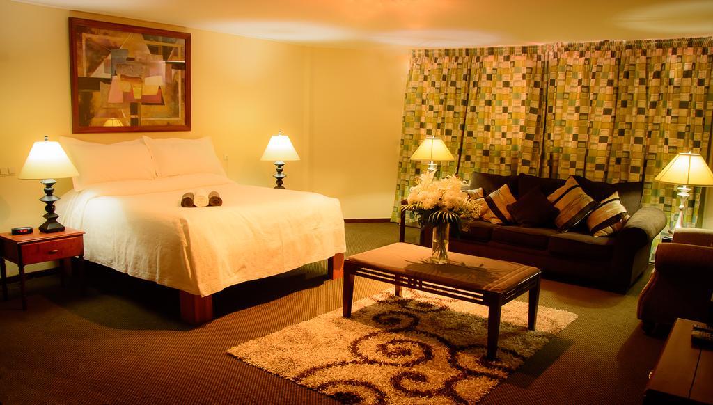 The Golden Truly Hotel & Casino Paramaribo Exterior photo